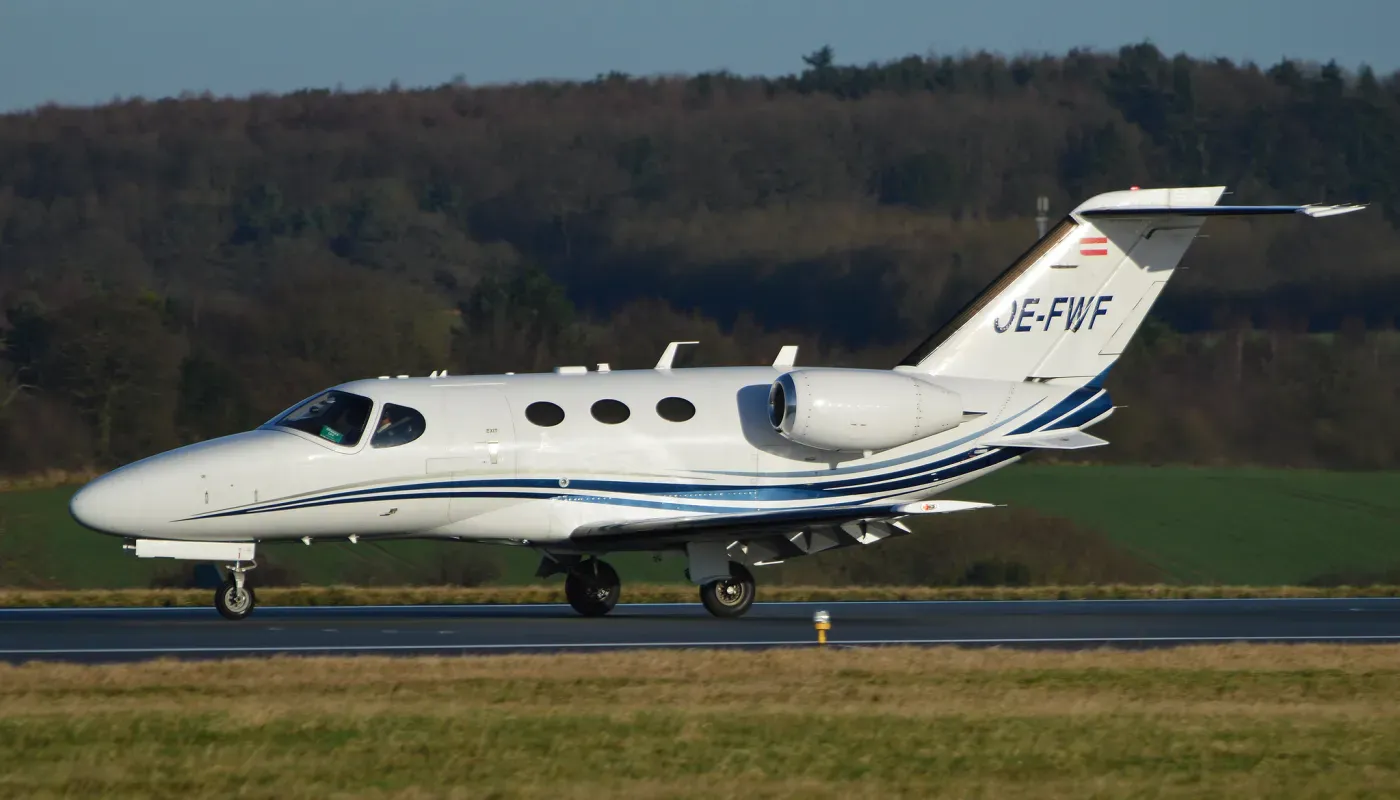 Aircraft picture