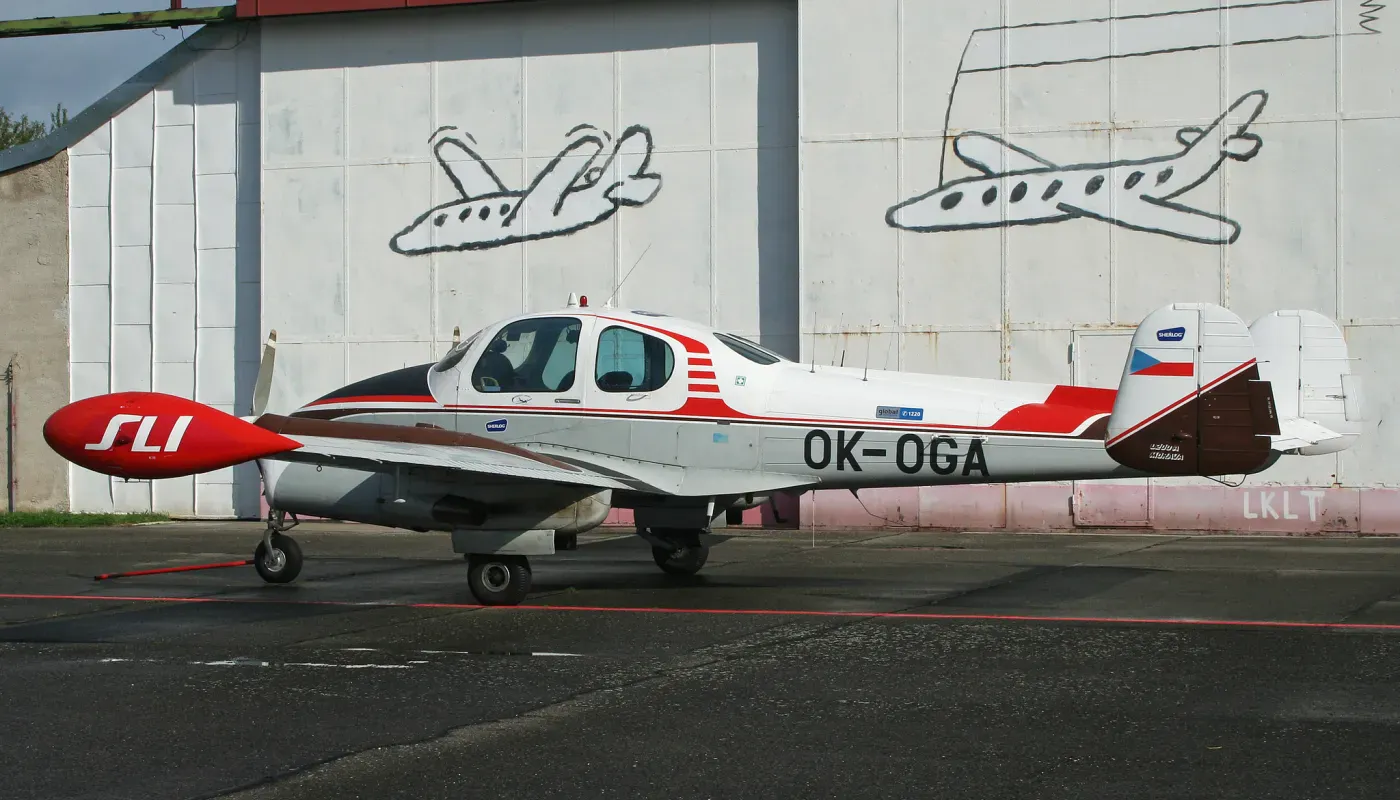 Aircraft picture